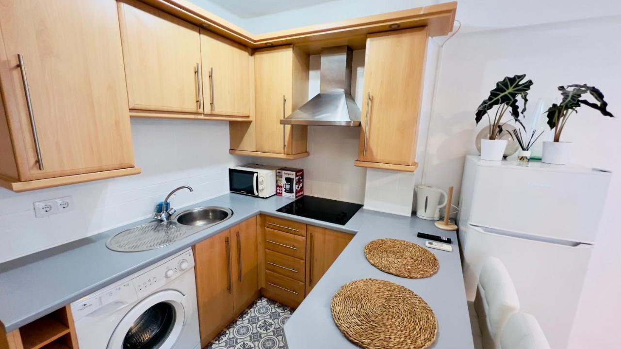Estudio Bahia En El Centro De Nerja - South Costa מראה חיצוני תמונה